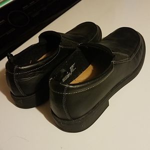 Boys dress shoes size 4